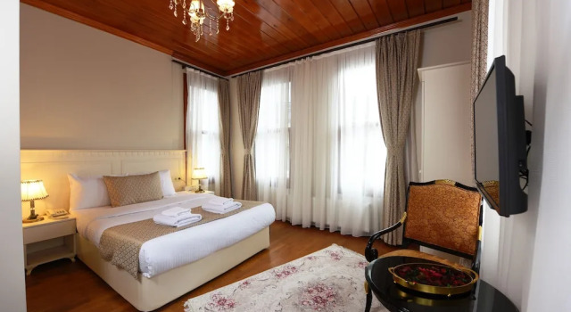 Трёхместный номер Elyka Hotel