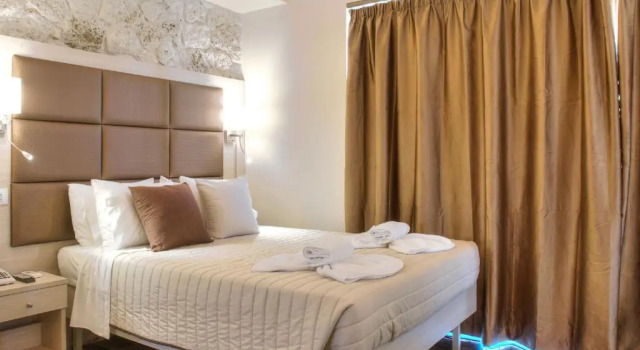 Двухместный номер Deluxe Porto Demo Hotel