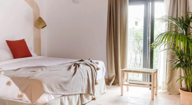 Curolla Petit Hotel