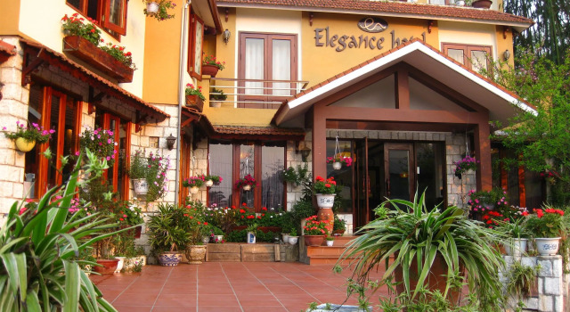 Sapa Elegance Hotel, Rezervovat Hotel Hotely v Lao Cai s bazénem, Bazén