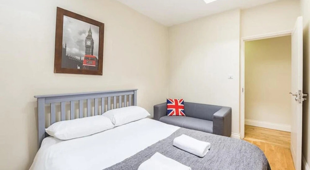 Remarkable 3-bed Apartment in London, Varaa Huoneisto Asunnot kohteessa Merseyside, Huoneisto