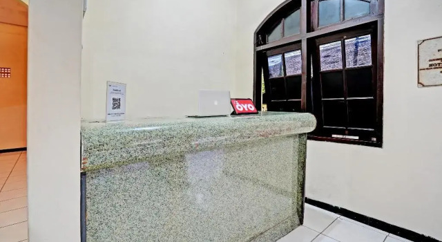 OYO 91198 Hotel Mahkota 2 Lamongan