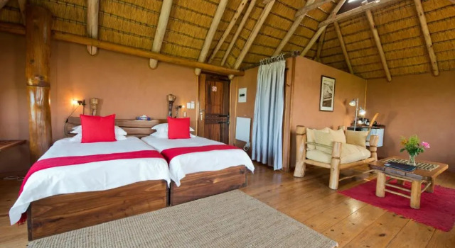 Bungalow with sea view Stiltz Guest House