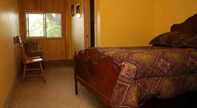 Lynedoch Lyceum Retreat, Varaa Hotelli  