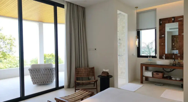 Вилла Presidential с 3 комнатами oceanfront Cape Azure Resort Samui by Thalsea