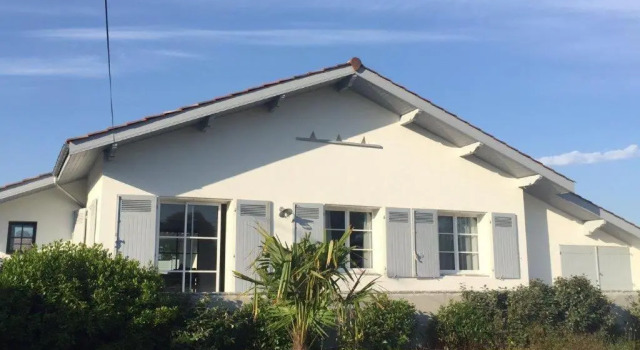 Вилла Villa avec piscine 12 personnes #0606