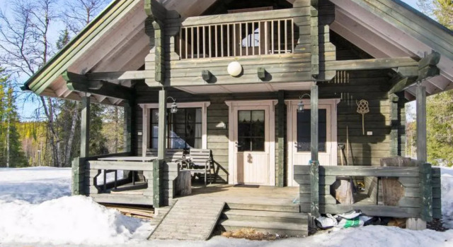 House Karpalo Kuusamo 30781, Забронировать Отель Отели Северной Остроботния с парковкой, Парковка