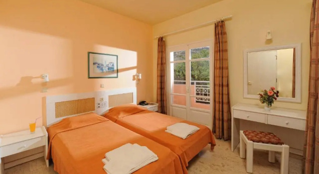 Студия Standard Manolis Apartments