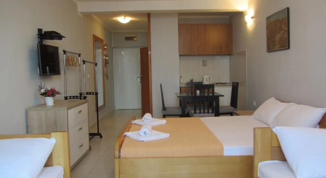 Rafailovici Holiday Apartments, Book Apartment Rafailovici 