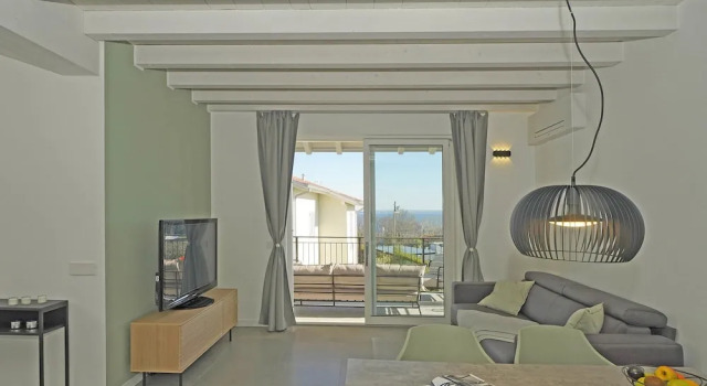 La Cittadella P1 14 by Wonderful Italy, Забронировать Апартаменты/квартира Отели Valtenesi del Garda с парковкой, Парковка