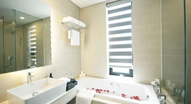 Семейный номер Standard с балконом Wyndham Sky Lake Resort and Villas
