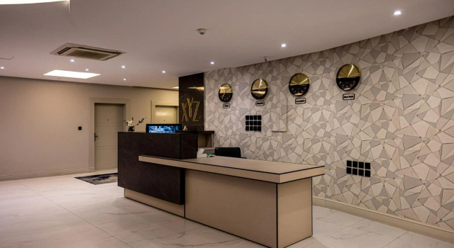 Al Muteb Suites Al Tawon, Buchen Sie Hotel Hotels in Provinz Riad mit Frühstück, Frühstück