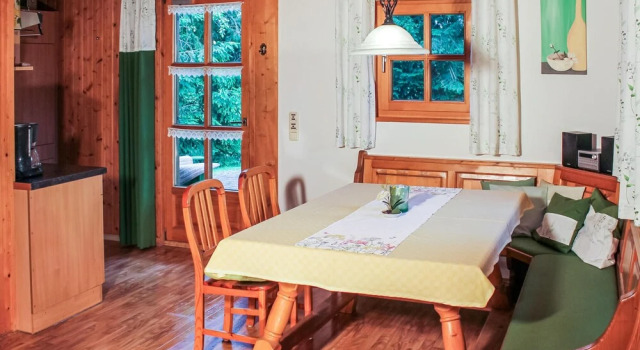 Nice Home in Waldmünchen With 3 Bedrooms, Boek Hotel Waldmuenchen 