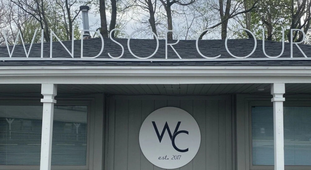 Windsor Court, Varaa Hotelli Windsor Heights Iowa