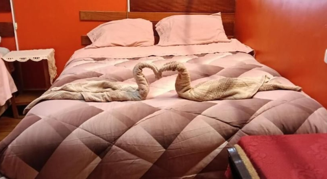 Natys Guest House, Book Guesthouse Hotels in Cusco with Parking, near Qenko, Parking