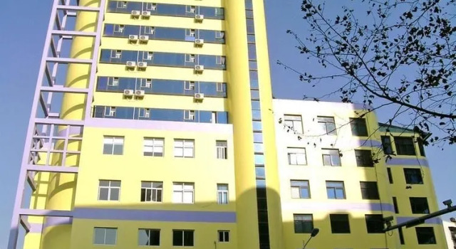 Home Inn (Kunming Jianshe Road), Rezerwuj Hotel Hotele w Kunming z parkingiem, Parking