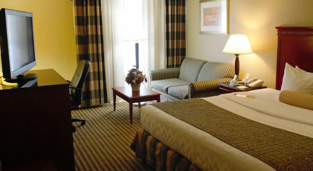 Номер Standard Best Western Plus Bridgeport Inn