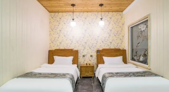 Люкс Comfort Badaling Chadao Guxuan Homestay