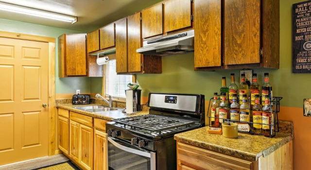 Апартаменты Peaceful, Quiet Seward Apt W/back Yard & Mtn Views