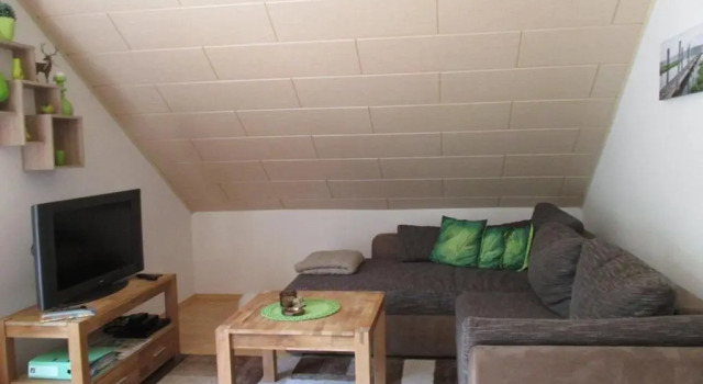 Ferienwohnung an der Lay, Varaa Huoneisto Asunnot kohteessa Nisterau, Huoneisto