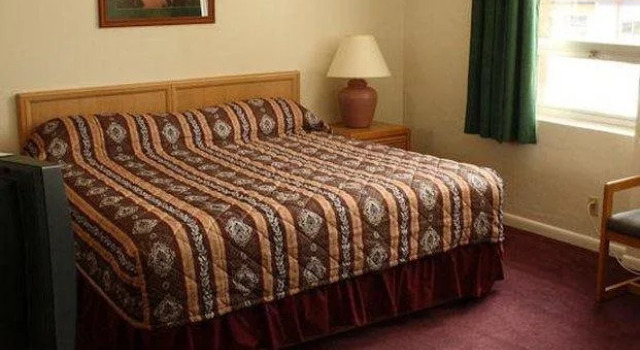 Yogo Inn, Buchen Sie Hotel Lewistown Montana