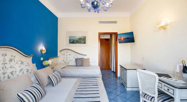 Трёхместный номер Economy Hotel Zi Teresa