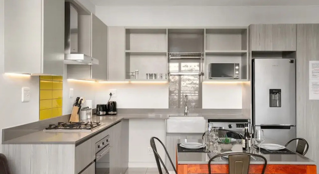Апартаменты Executive Easy Stay - The Median Rosebank