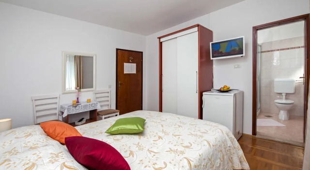 Rooms Stefania, Забронировать Гостевой дом Гостевые дома Ровинь, рядом с Church of Saint Benedict Rovinj, Гостевой дом