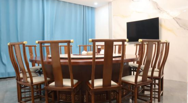 Yucheng Hotel, Prenota Hotel Hotel a Chizhou con parcheggio, Parcheggio
