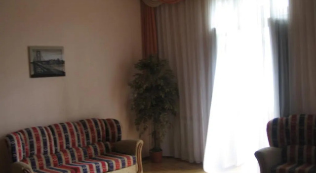 Апартаменты UKR Apartments on Independence Square