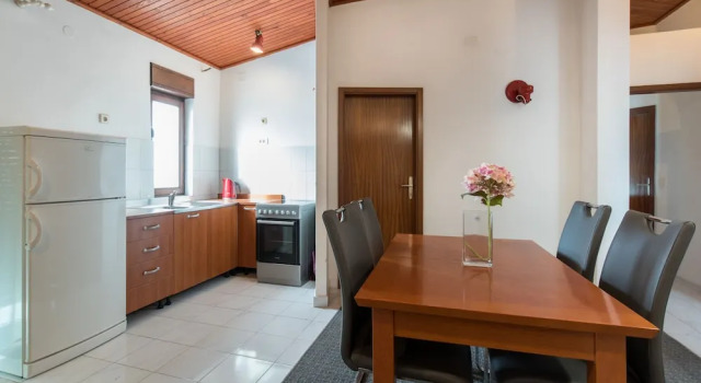 Апартаменты Beachfront Villa Mediteran