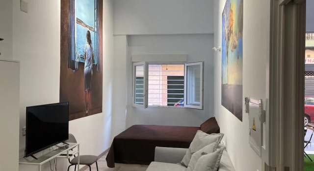Golondrinas de Malaga "Apartamentos con mucho Arte" y terraza solarium en coliving, Забронировать Апартаменты/квартира Bailen-Miraflores Малага