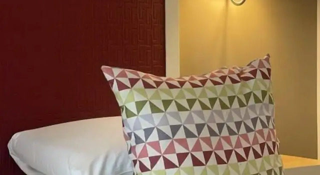 Номер Superior Kyriad Paris 18 - Porte de Clignancourt - Montmartre