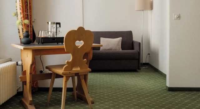 Трёхместный семейный номер Standard Hotel Bernina