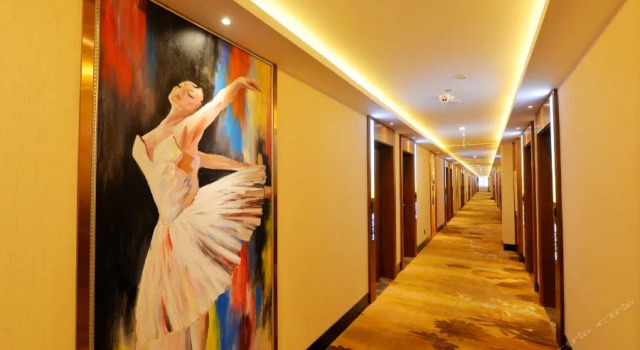 James Joyce Coffetel (Chengdu South Railway Station Airport Road), Boek Hotel Hotels in Chengdu met parkeren, Parkeren