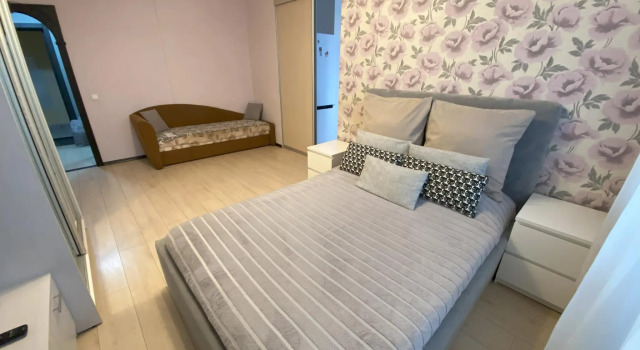 Apartment on Sovkhoznaya street 11 - 8th floor, Prenota Appartamento Hotel a Udmurtia con parcheggio, Parcheggio