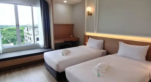Двухместный номер Deluxe Mayflower Grande Suite Hotel