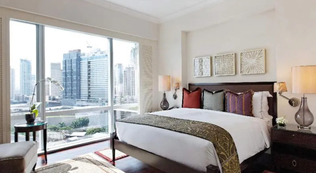 Номер Standard Raffles Makati