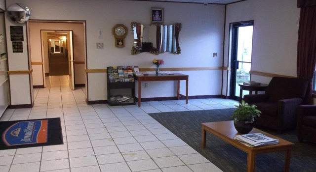 Howard Johnson Inn Liberty, Varaa Mini-hotelli Liberty Sullivan County