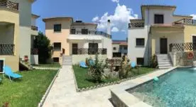 Villa Eridos, Book Villa Káto Lekhónia 