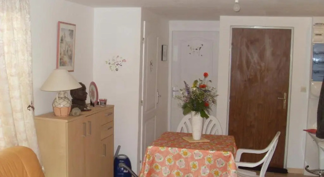 Appartement 10 Des Acacias, Rezervasyon Daire Corbés 