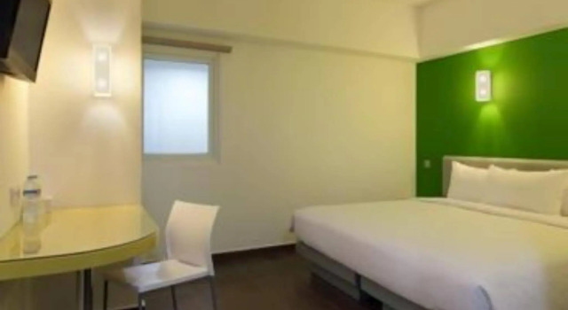 Amaris Hotel Tendean, Book Hotel Hoteller i Mampang med parkering, Parkering