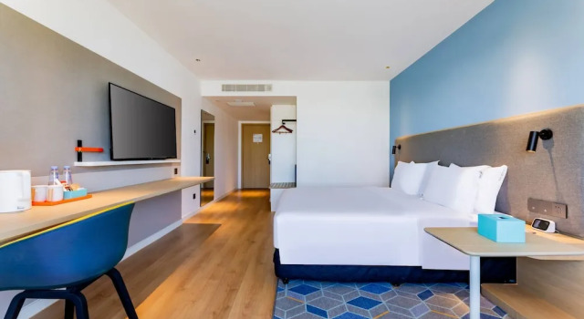Двухместный номер Standard с видом на город Holiday Inn Express Hohhot East Station by IHG