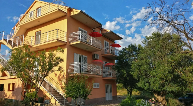 Marino - With Parking - A1, Rezerwuj Hotel Hotele w Split-Dalmatia County z parkingiem, Parking