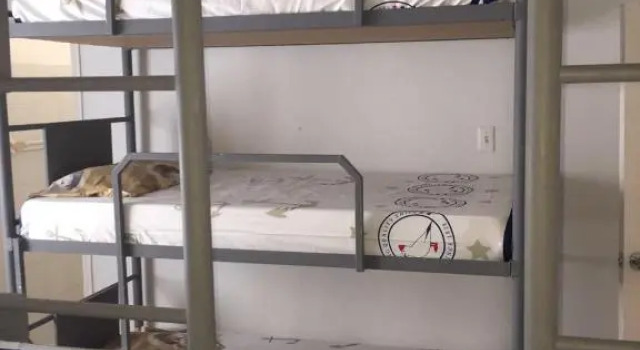 Кровать в общем номере Hostel Mamy Dorme