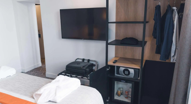 Двухместный номер Superior Oceania Hôtel dAnjou Angers