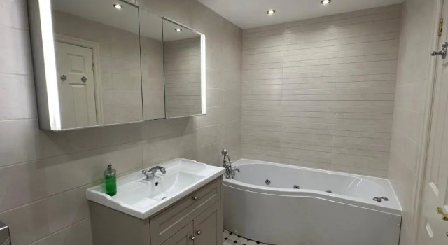 Четырёхместный номер Deluxe Chester House Guest House