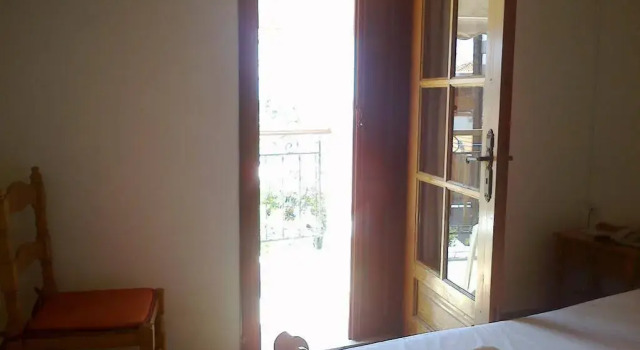 Alkithea, Book Hotel Skala Kallonis Lesvos