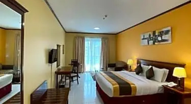 Студия Desert Rose Hotel Apartments