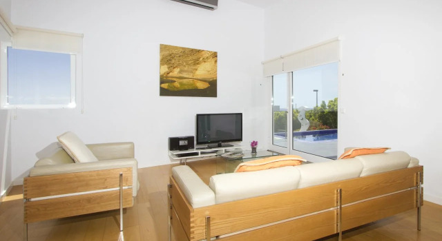 Ereza Hoopoe Villas